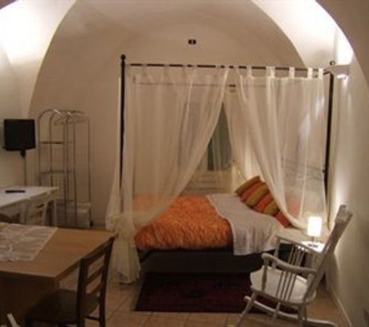 Borgo Rossi