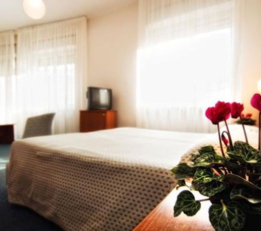 Hotel Everest