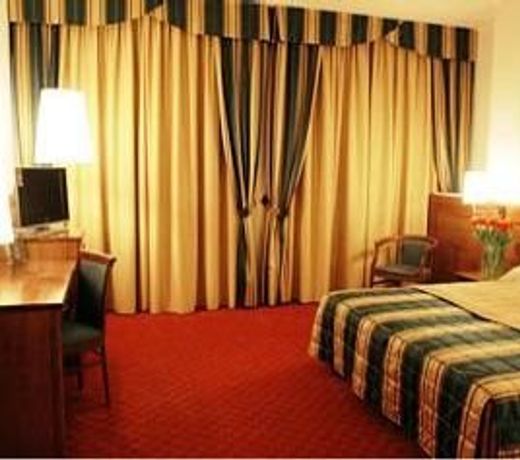 Hotel Master