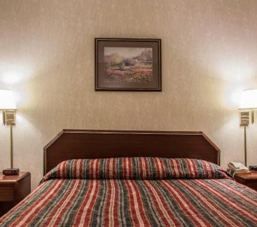 Economy Inn & Suites