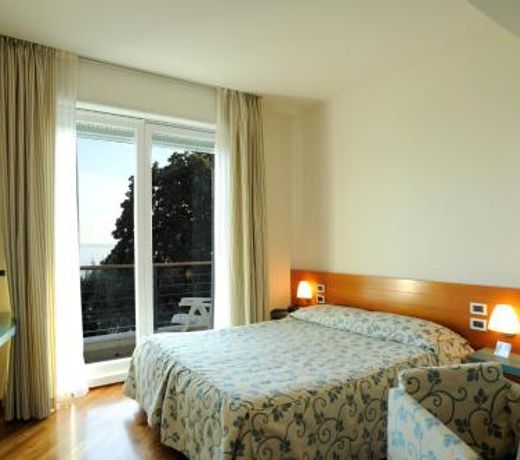 Hotel Le Roi