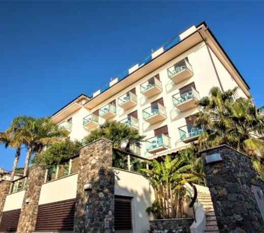 Hotel Ariston & Apartments