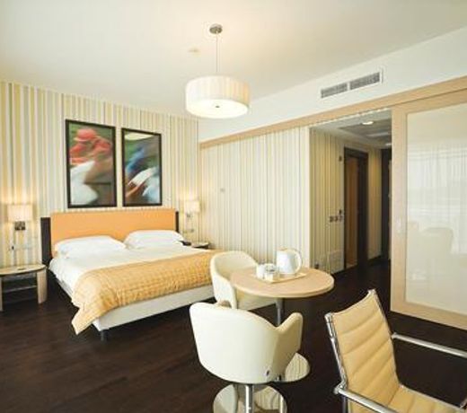UNAHOTELS Varese