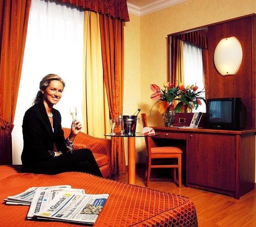 Hotel President