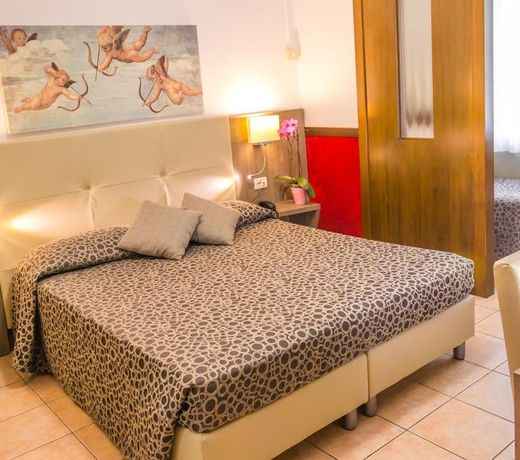 Hotel Roma