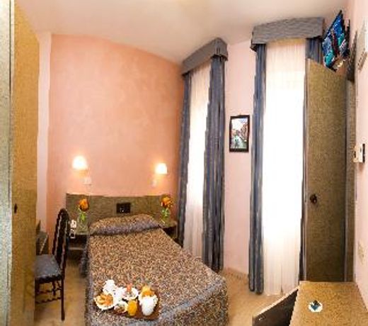 Hotel Garibaldi