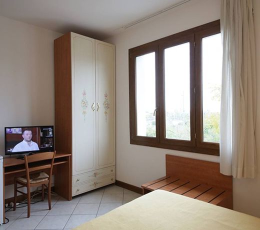 Hotel Nuova Aurora