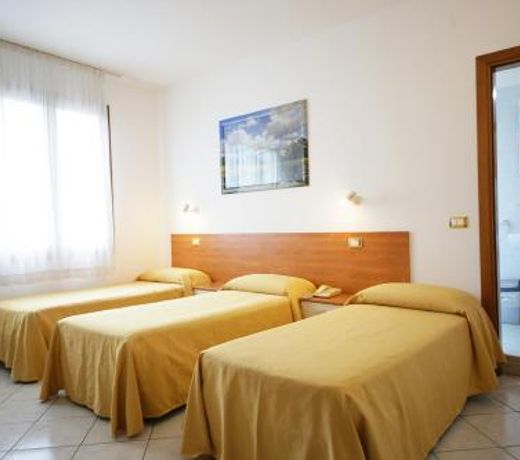 Hotel Nuova Aurora