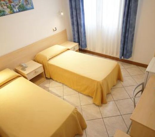 Hotel Nuova Aurora