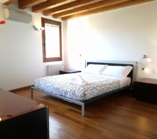 Grimaldi Apartments Cannaregio