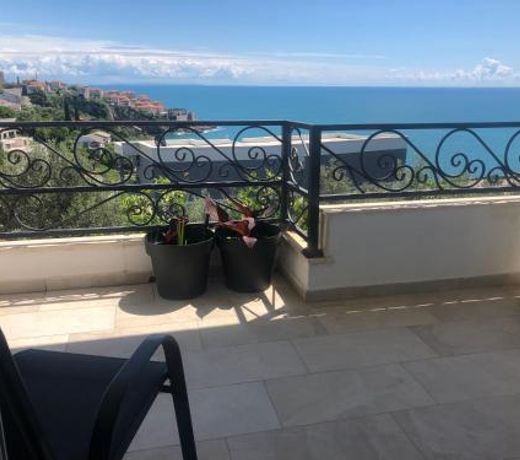 Guesthouse HHL - Liman ll