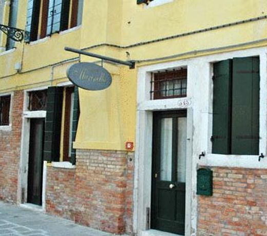 Alloggi Marinella