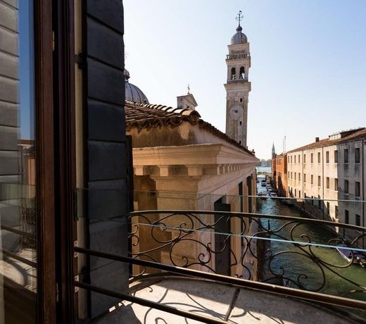 Hotel Liassidi Palace