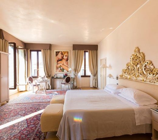 Hotel Liassidi Palace