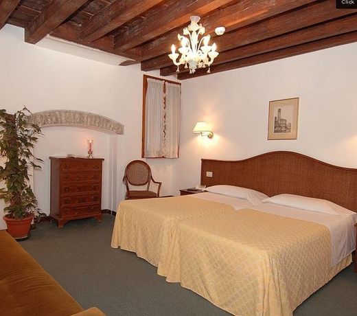 Hotel Casanova