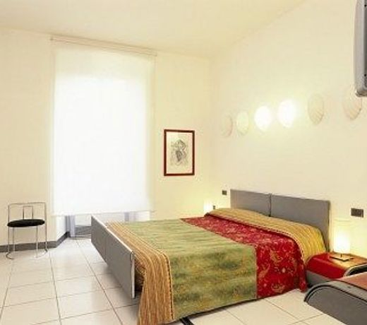 Hotel Italia