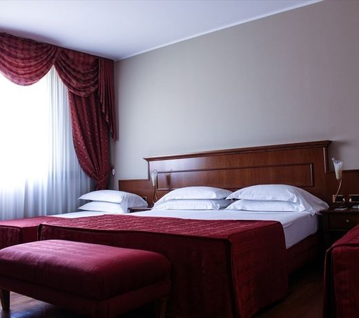 Hotel Leopardi