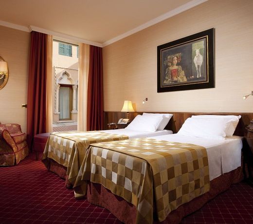 Hotel Accademia