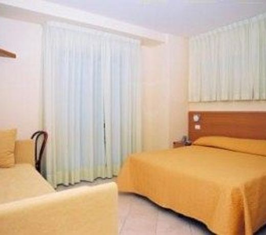 Hotel Mirage