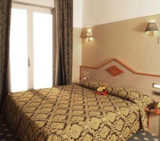 Hotel Mary