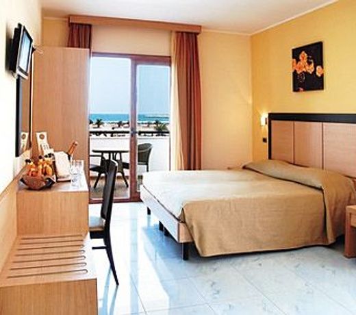 Marc Hotel
