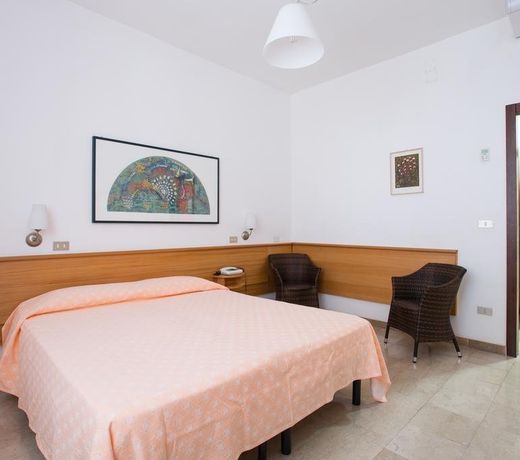 Hotel Mediterraneo