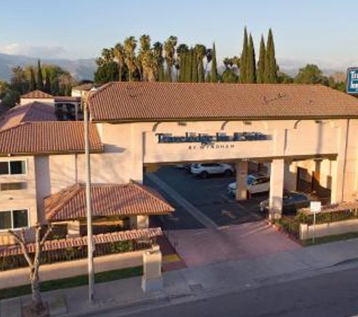 Travelodge Inn & Suites by Wyndham West Covina