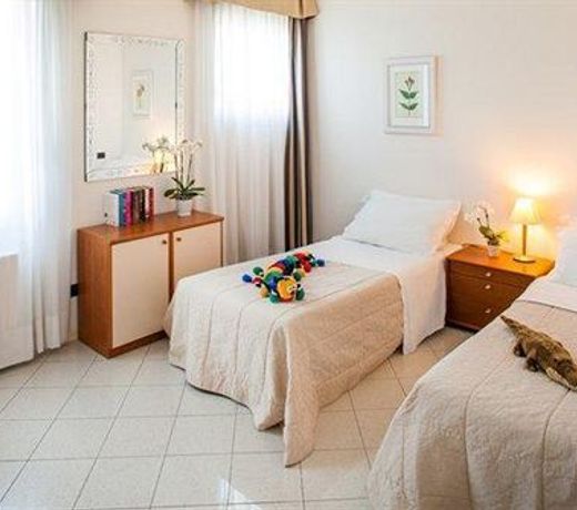 Cosmo Hotel Torri