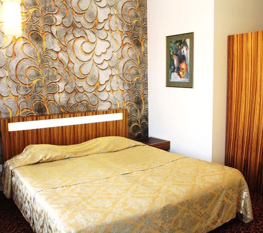 City Hotel Teater
