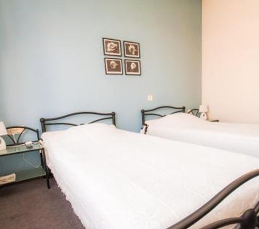 Hotel Kert FREE PARKING