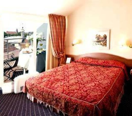 St Palace Hotel