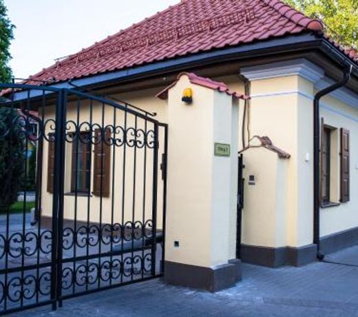 Dvaras Manor House