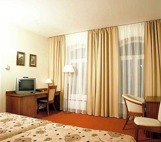 Hotel Conti