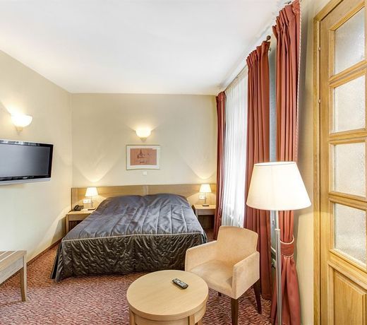 Mabre Residence