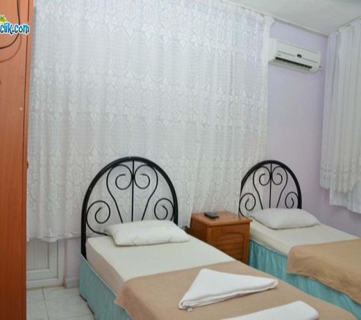 Baris Hotel Akcay