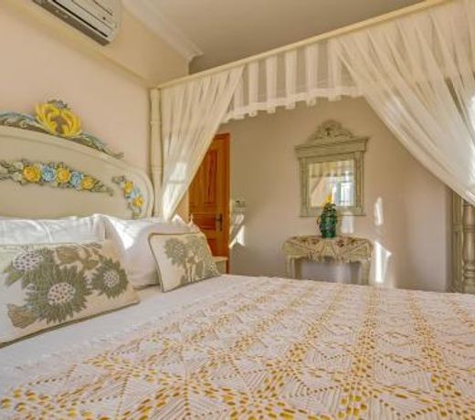 Cunda Esen Hotel
