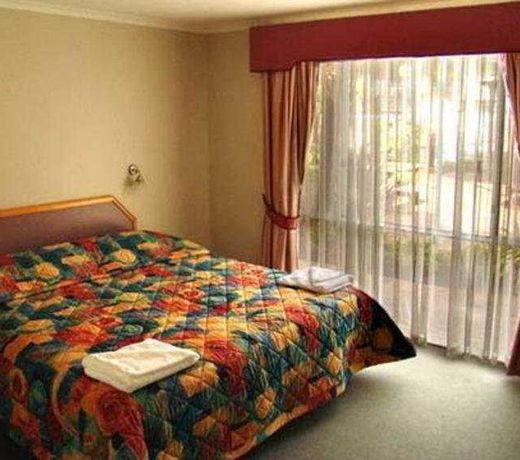 Mandurah Motel and Apartments