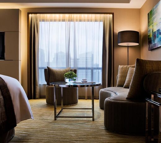 Renaissance Kuala Lumpur Hotel & Convention Centre