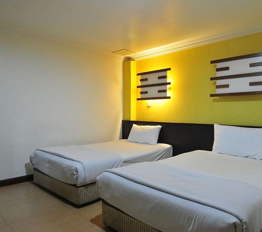 Hotel Chinatown 2