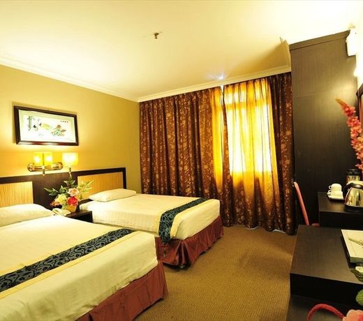 Hallmark Leisure Hotel