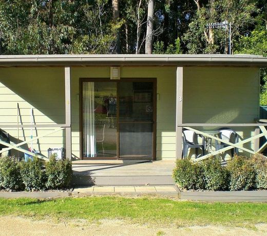 Mallacoota's Shady Gully Caravan Park