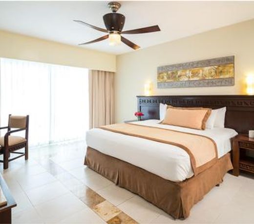 BlueBay Grand Esmeralda-All Inclusive