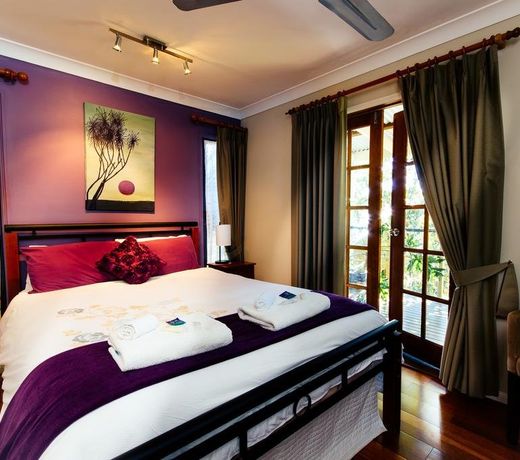 Jacaranda Cottages
