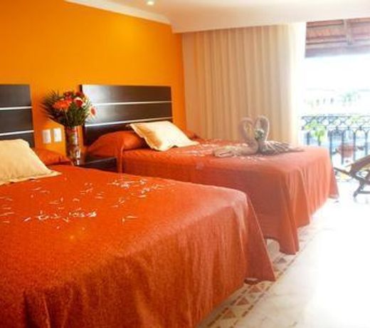 "5TH AVE WITH PARKING" Caribbean Paradise Boutique Hotel "by BFH"
