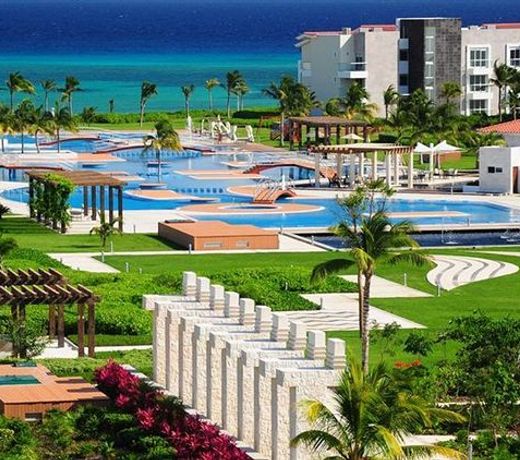 Mareazul Beach Front Resort Playa del Carmen