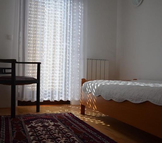 Apartments Lenardic