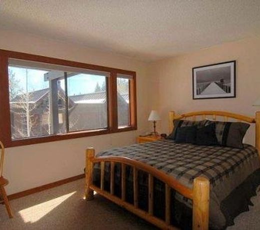 Moose Cabin at Carnelian Bay