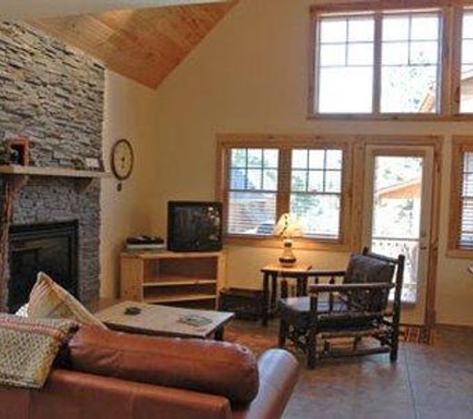 SOLITUDE CABINS