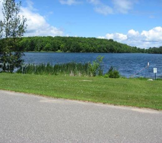 Maple Lake Home