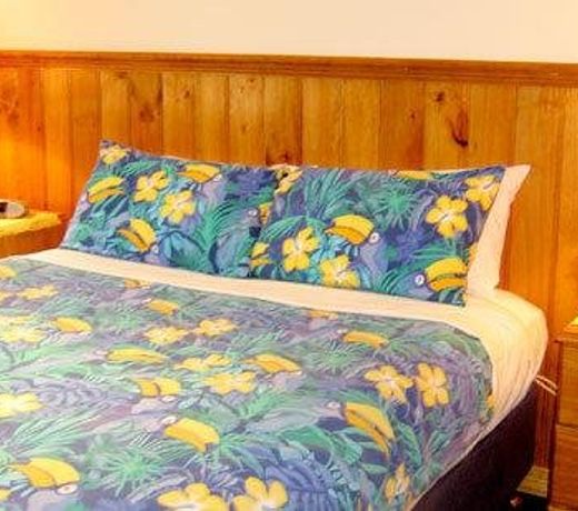 Lorne Bush House Cottages & Eco Retreats